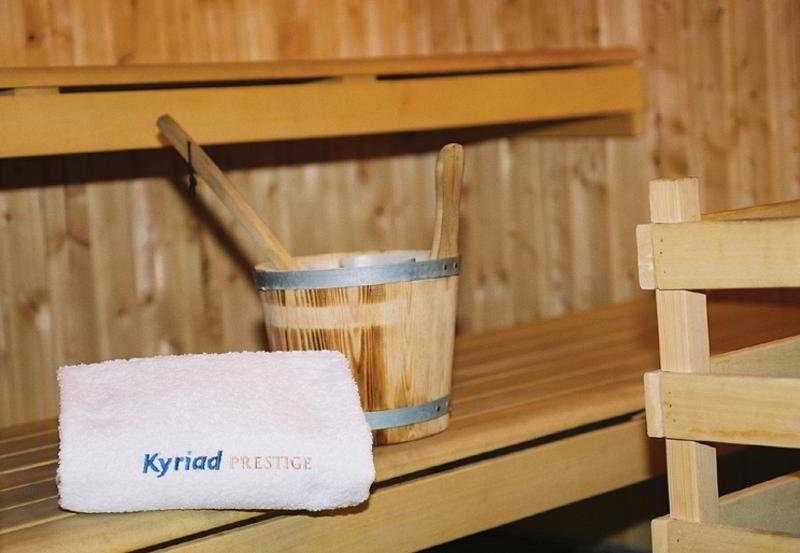 Kyriad Prestige Bordeaux Aeroport Мериньяк Экстерьер фото